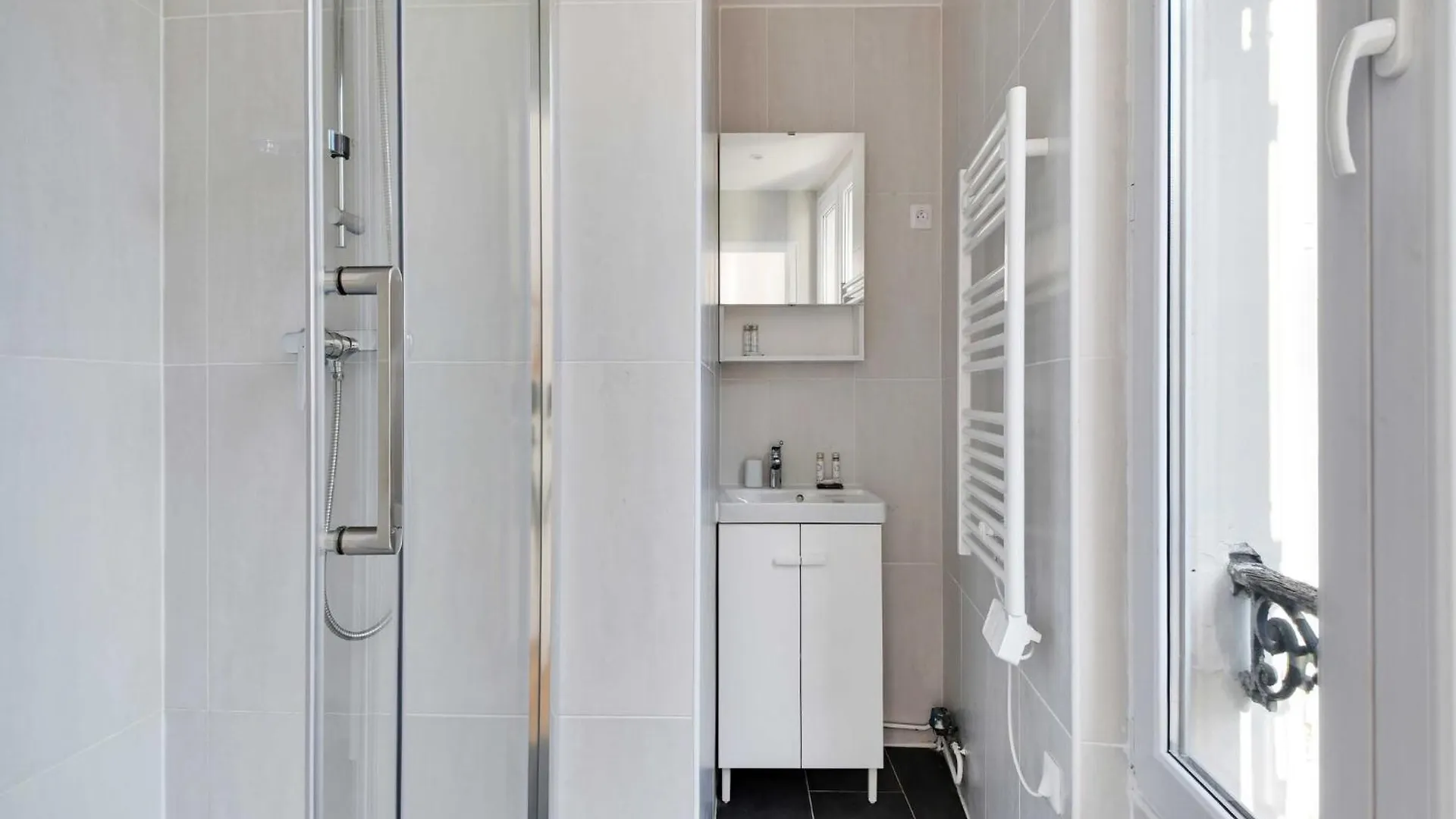 Chic Apartment - 1Br 4P - Sacre-C Ur París